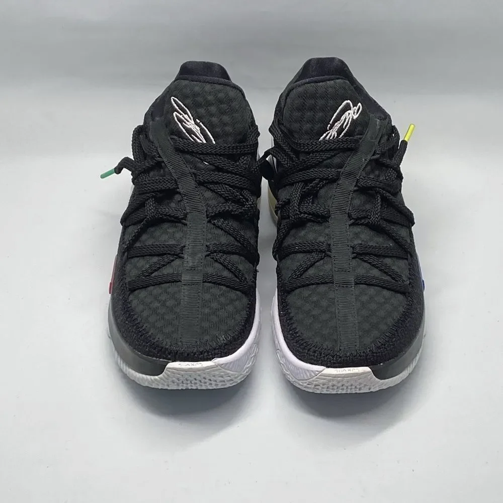 Nike LeBron 17 Kid’s Low Top Sneakers size 5